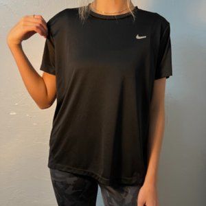 Nike Running M/L Mesh Back Athletic Top